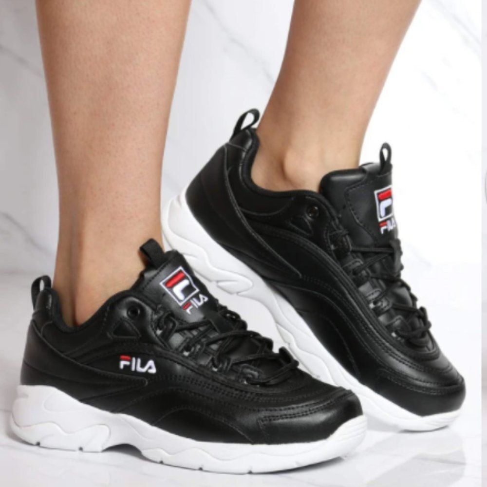 Fila Women's Disarray Retro Shoes Signature Logo Sneaker Sports Black Size 7.5